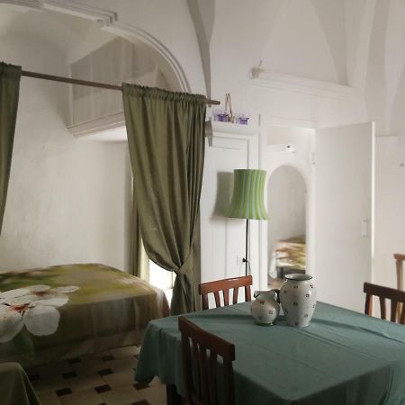 Ferienwohnung Casa La Chicca Di Gina Ostuni Exterior foto